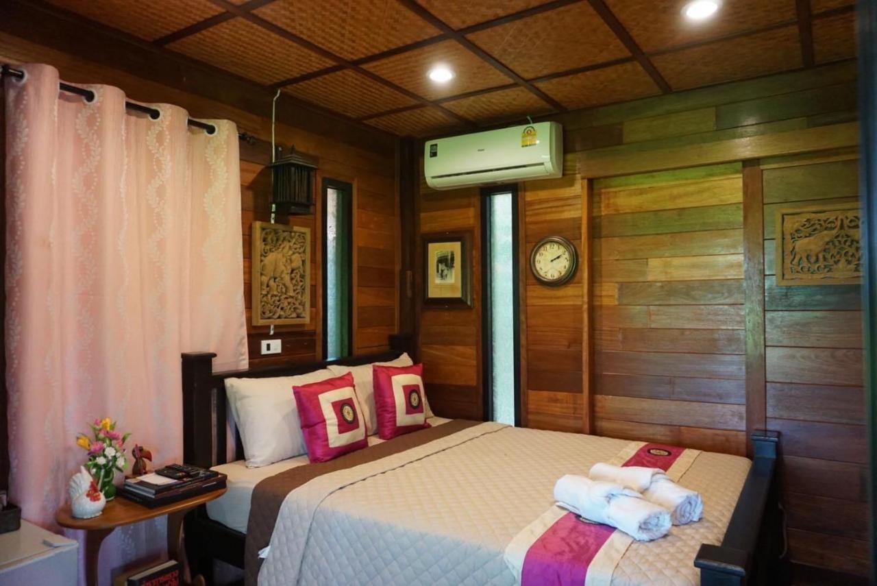 Punna Homestay @ Bangsai Ban Bang Sai  Exterior photo