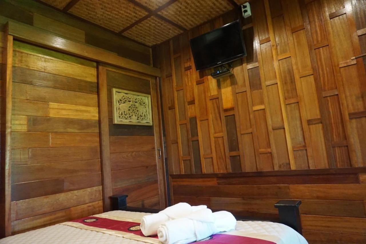 Punna Homestay @ Bangsai Ban Bang Sai  Exterior photo