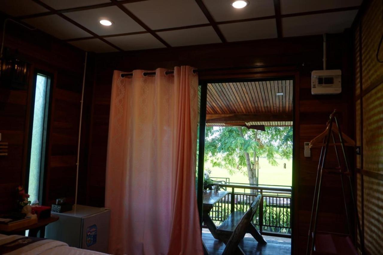 Punna Homestay @ Bangsai Ban Bang Sai  Exterior photo